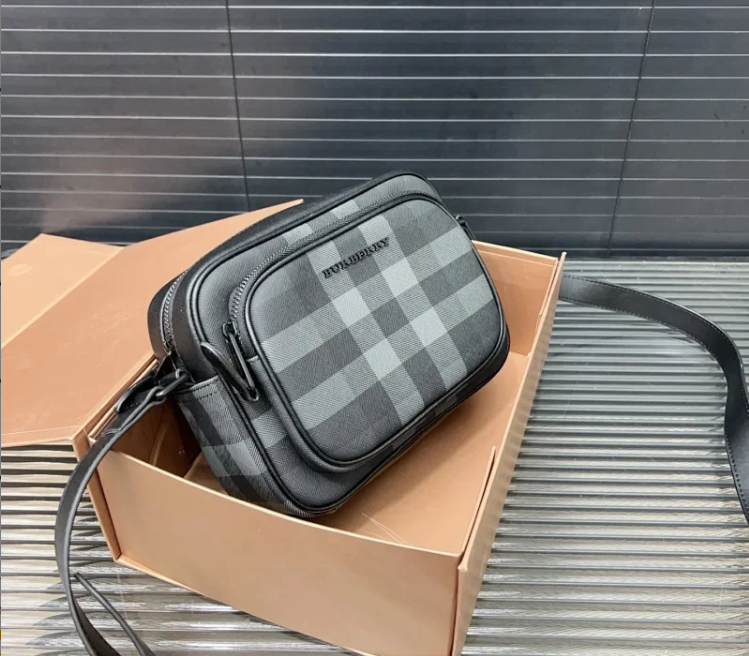 Burberry Crossbody Bags Check-pattern zip bag — Top Quality 18