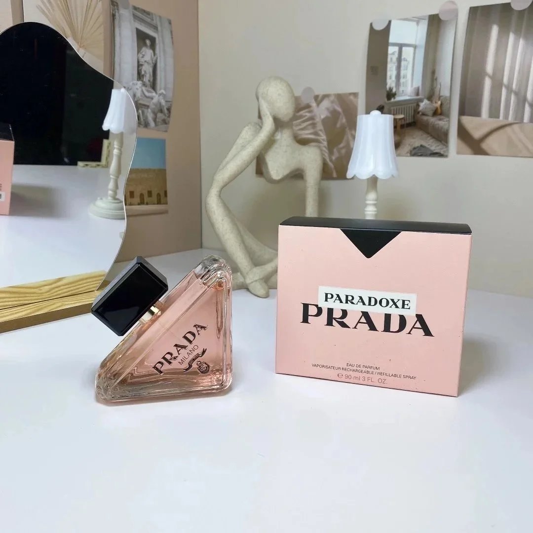 Women's Perfume 90ml!