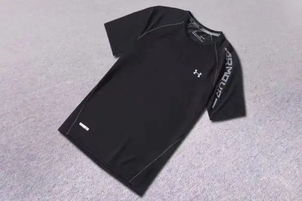 Under Armour HeatGear Black Performance T-Shirt - 1