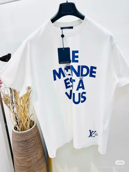 Gucci Distorted Logo Print White T-Shirt - 6