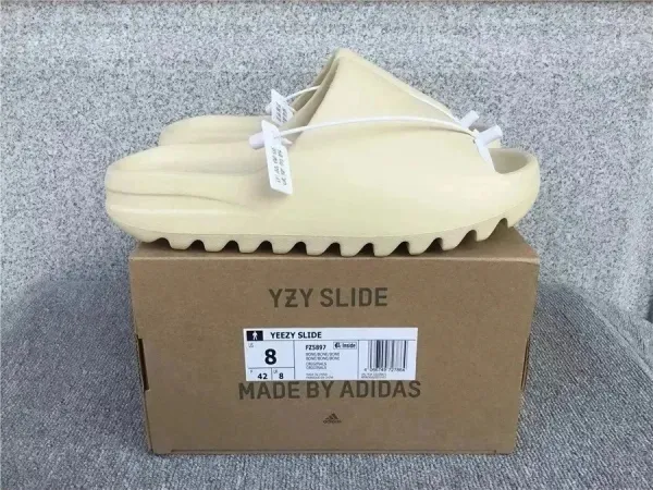 Adidas Yeezy Slide Bone Sneakers - 1
