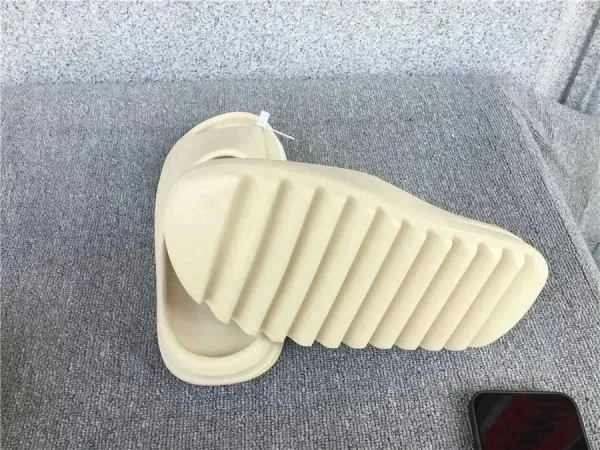 Adidas Yeezy Slide Granite Sneakers - 6