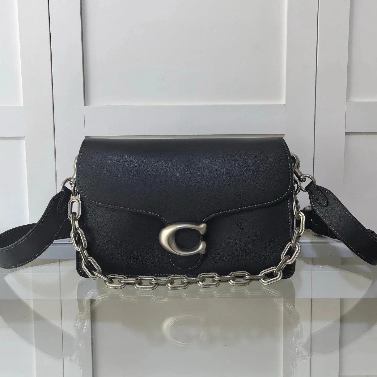 Black silver size 26: 16.5 * 8.5