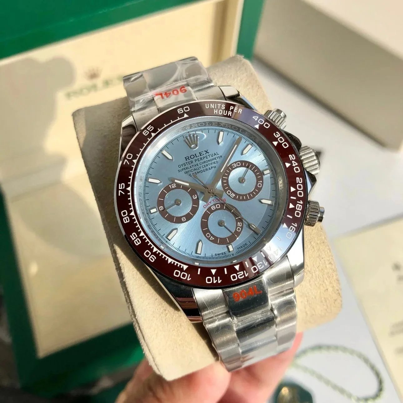 Rolex Watches Daytona chronograph with tachymeter bezel and rubber strap image 4