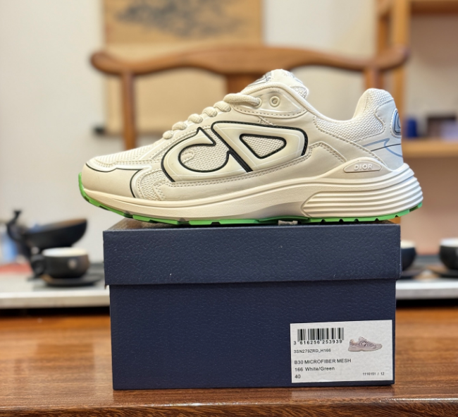 White green/H166