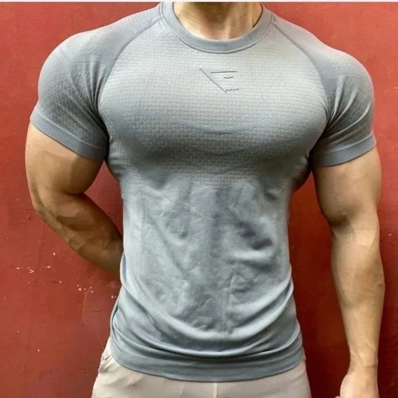 Un Find美式显肌肉运动圆领短袖健身上衣服训练紧身夏速干弹力修身男T恤 2