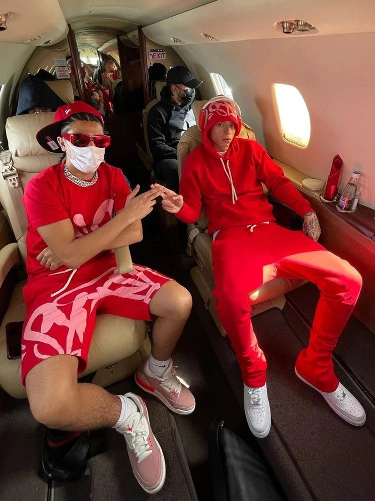 Supreme Hooded Sweatshirt and Sweatpants Set