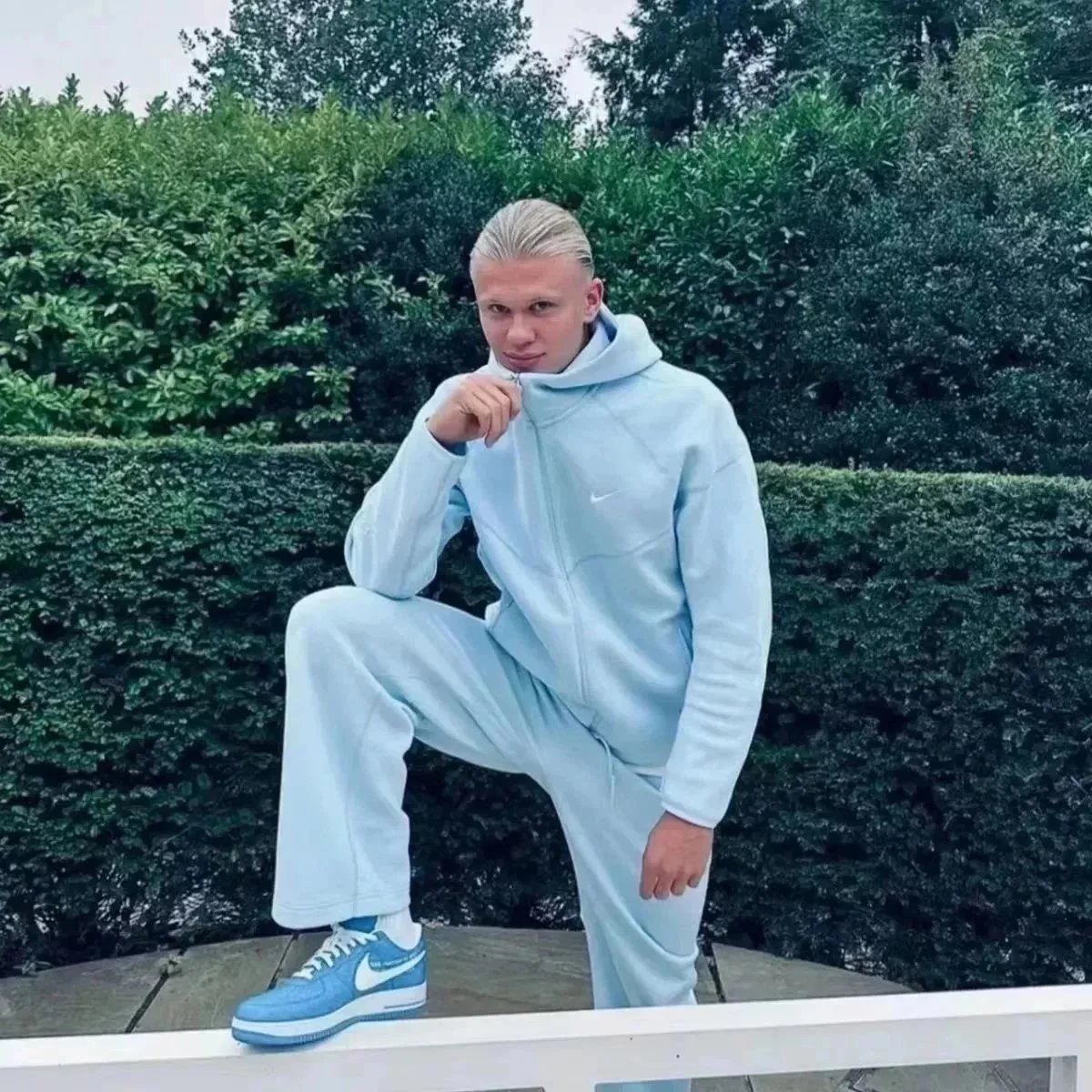 Nike Sportswear Tech Fleece Hoodie and Sweatpants Set Light Blue Tracksuit