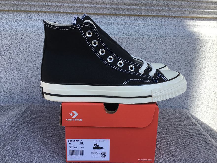 Converse Chuck 70 High Burgundy Canvas Sneakers - 7