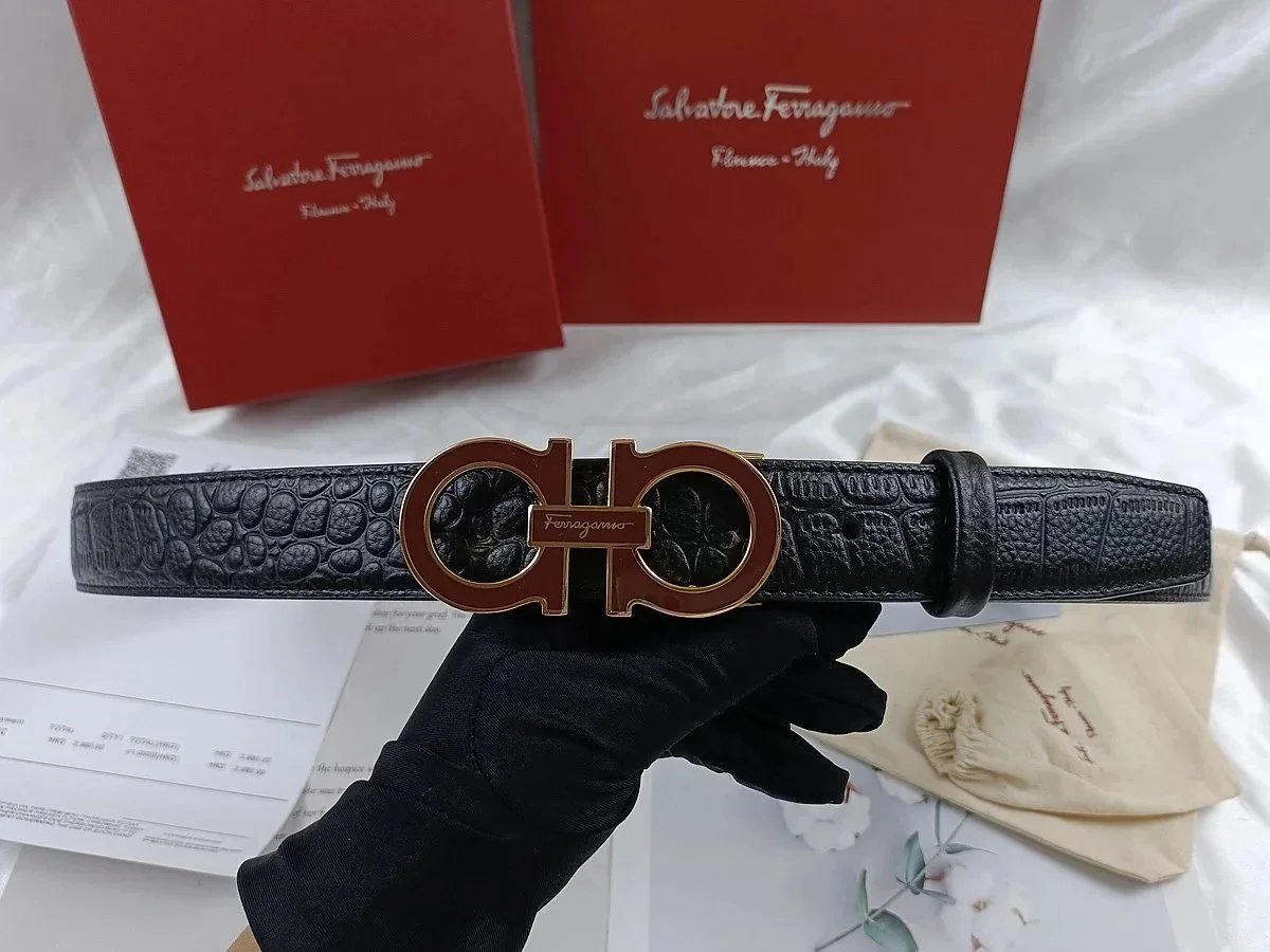 Salvatore Ferragamo Gancini Leather Belt