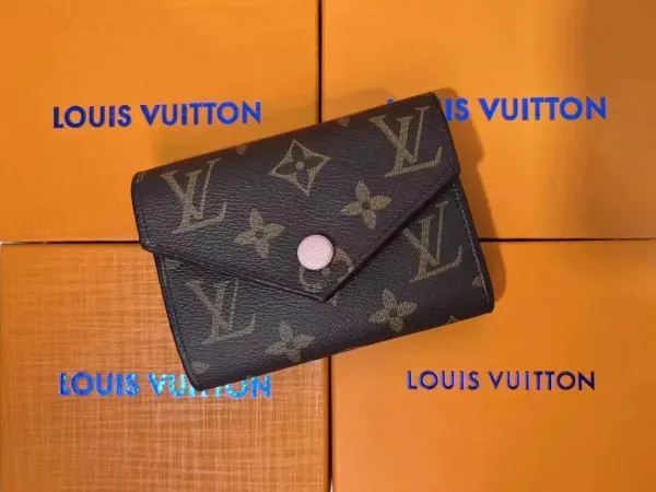 Louis Vuitton Monogram Canvas Porte-Clefs Key Pouch Black - 1