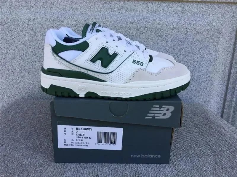 New Balance 550 Sneakers