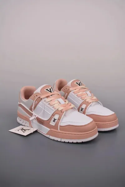 Louis Vuitton Trainer Low Pink and White Sneakers - 1