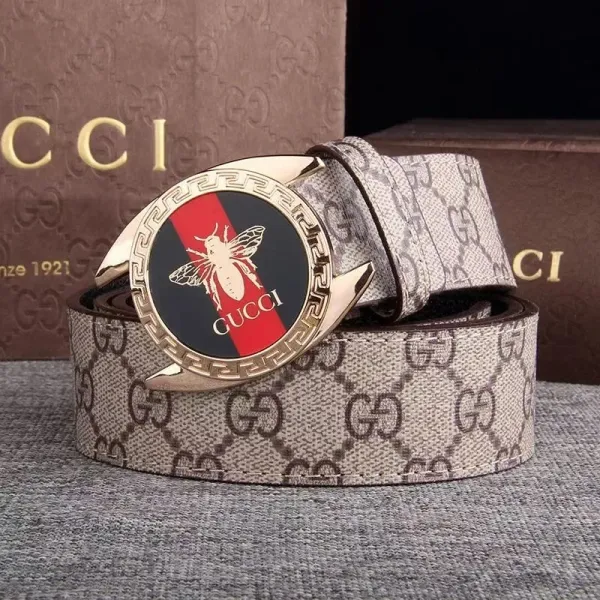 Gucci Bee Motif GG Supreme Belt Beige Leather Belt - 1