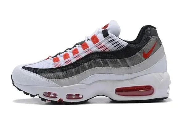 Nike Air Max 95 Black/White Sneakers - 7