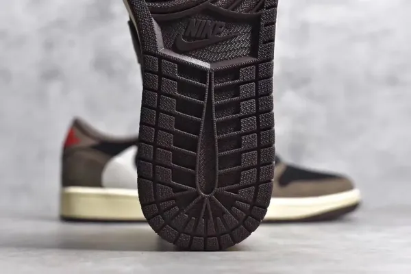 Travis Scott x Nike Air Jordan 1 Low OG Black Sneakers - 7