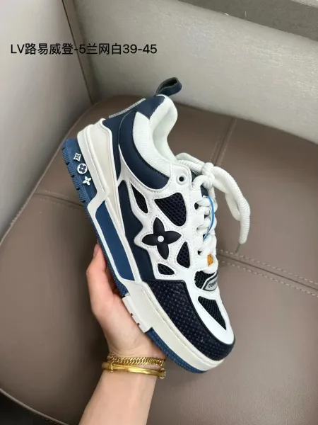 Louis Vuitton Trainer 5 Navy and White Sneakers - 1