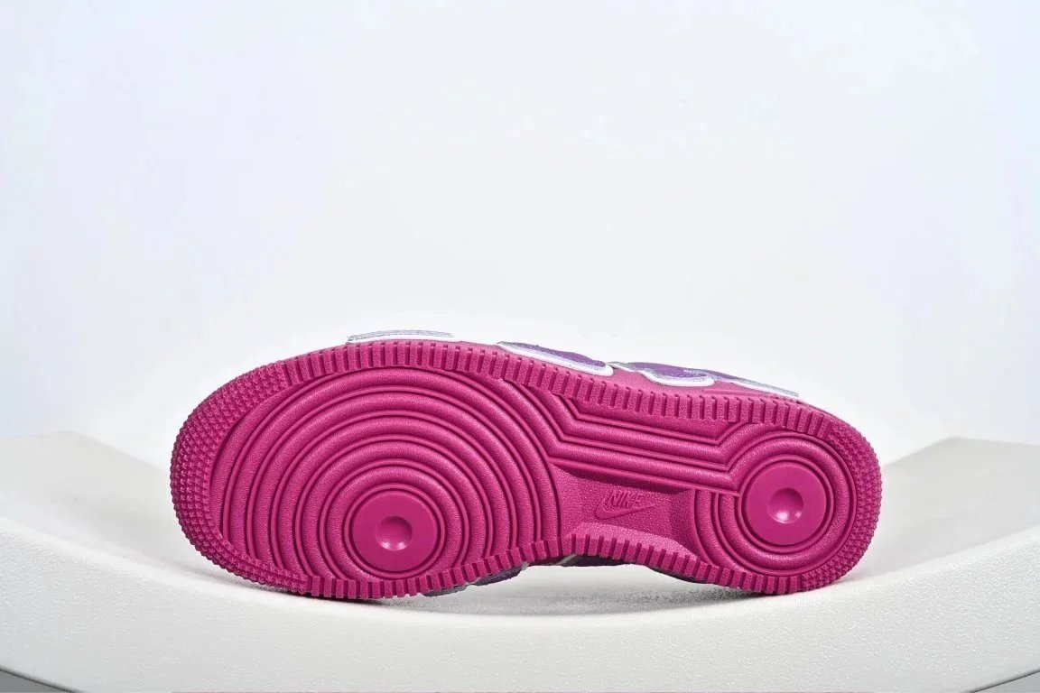 Nike Air Force 1 Sneakers
