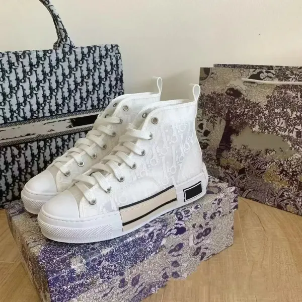 Dior B23 High-Top Sneakers White Oblique Print Sneakers - 1
