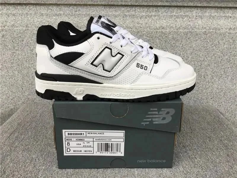 New Balance 550 Sneakers