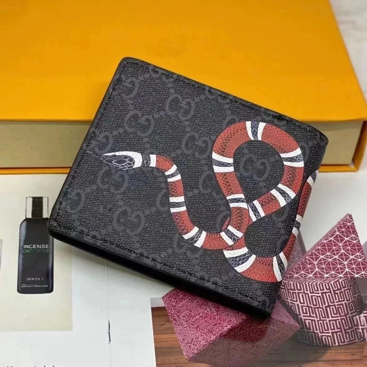 Gucci Wallets GG Supreme Canvas