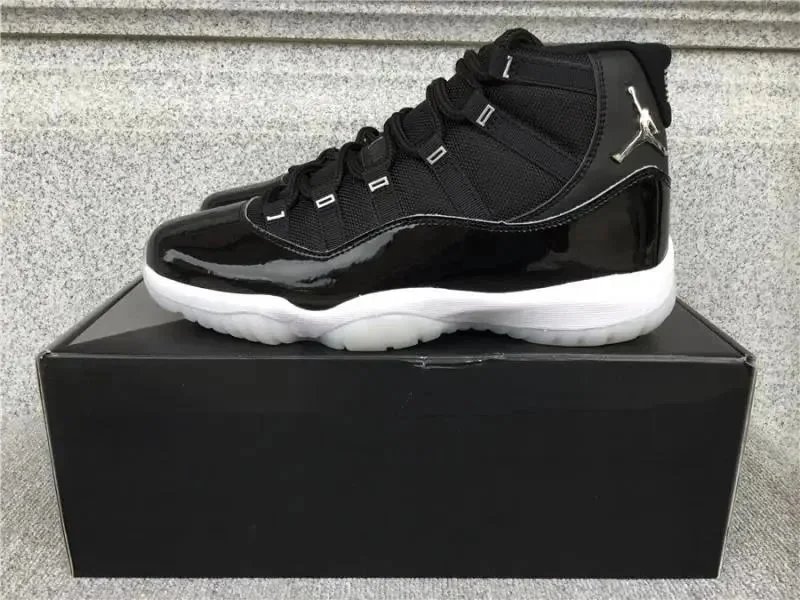Air Jordan 11 Retro Cool Grey Sneakers - 7