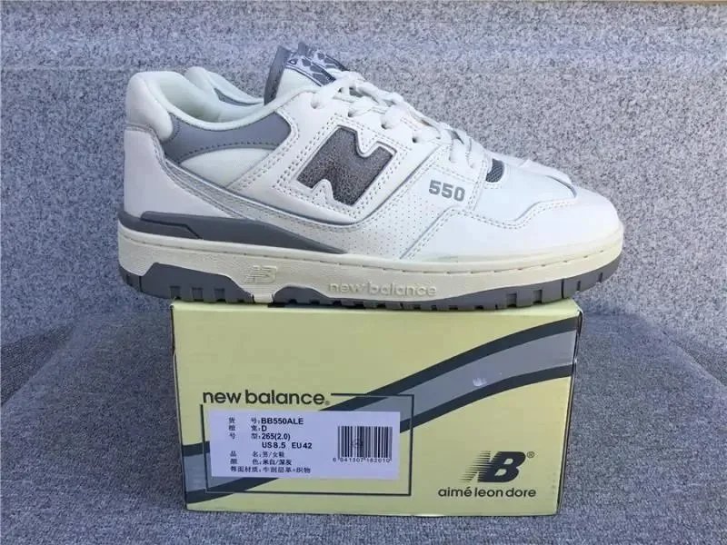 New Balance 550 Sneakers