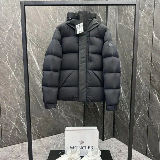 Moncler Down Jackets Hooded quilted puffer jacket product detail image 3