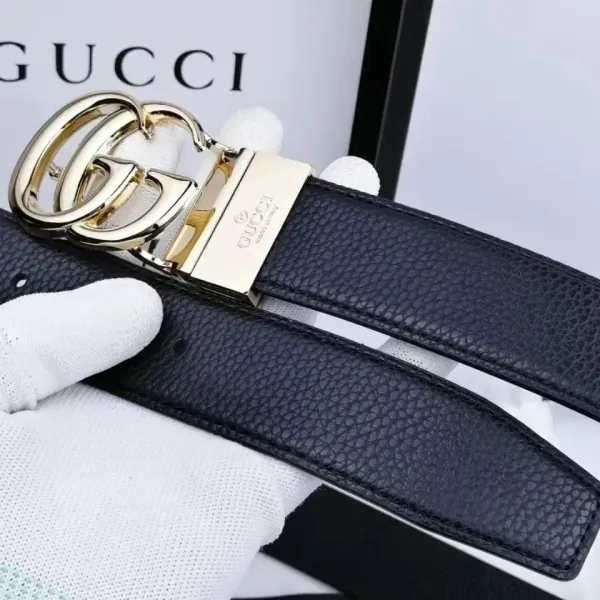 Gucci Bee Motif GG Supreme Belt White - 9