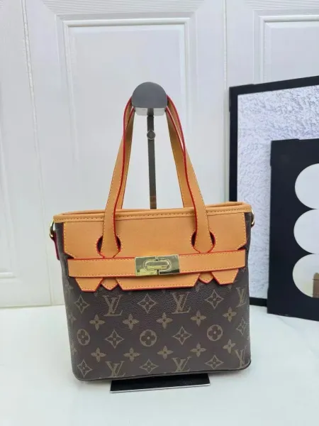Louis Vuitton Monogram Canvas Petite Boîte Chapeau Handbag in Brown and Tan - 1