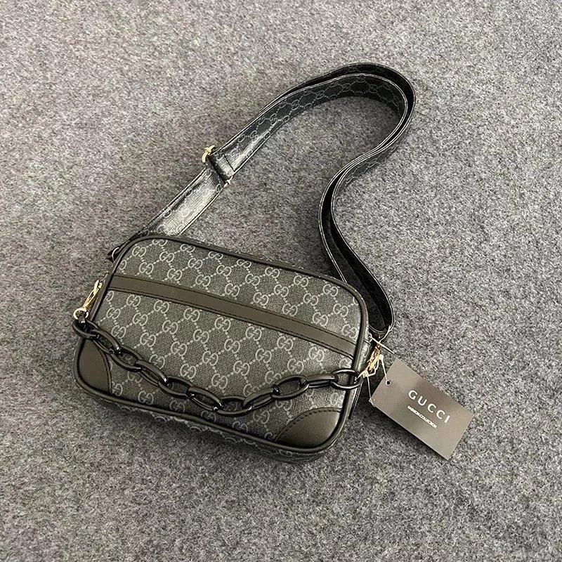 Gucci Wallets GG Supreme Canvas