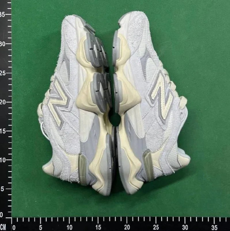 New Balance 9060 Gray White Chunky Sneakers - 5