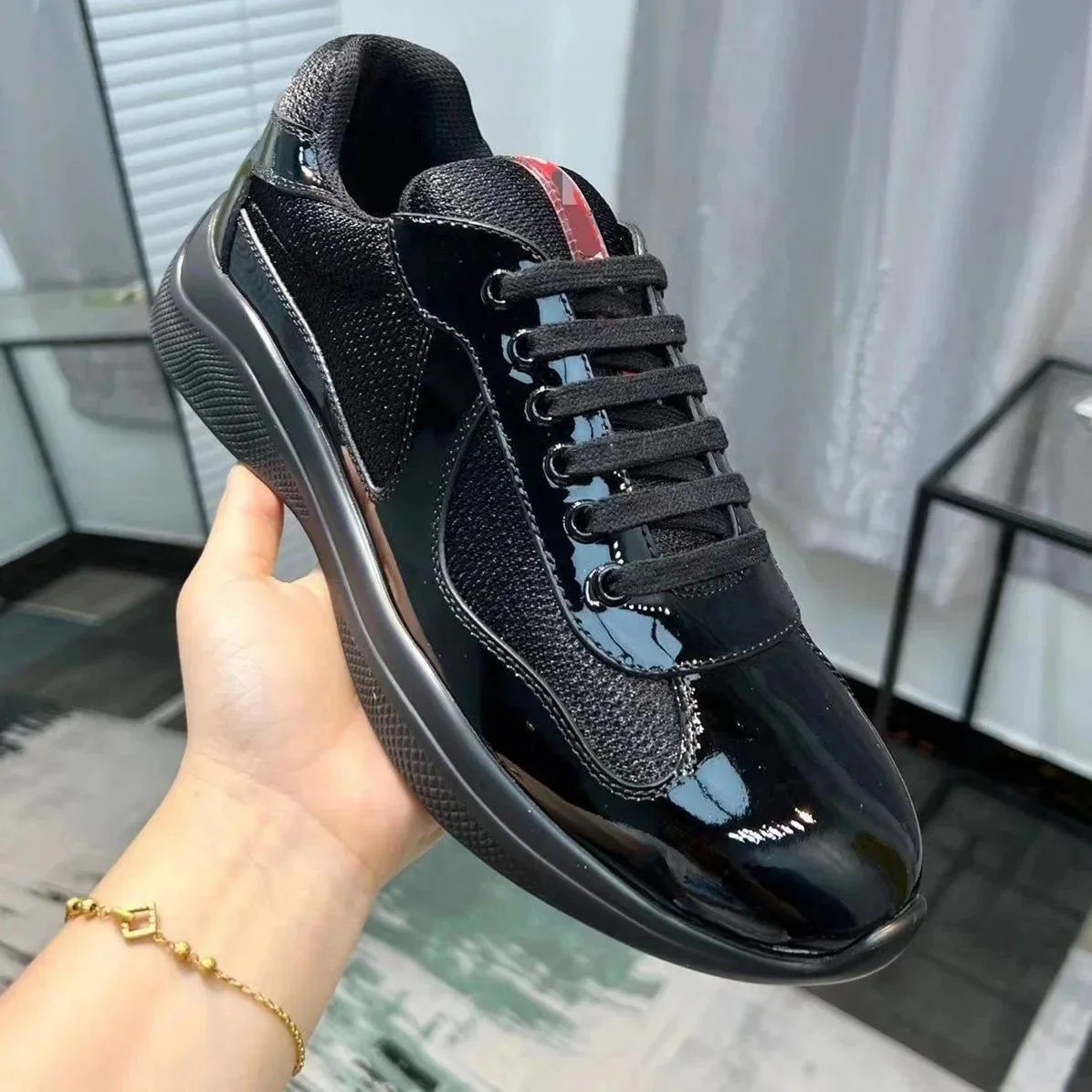 Adidas Originals Sneakers