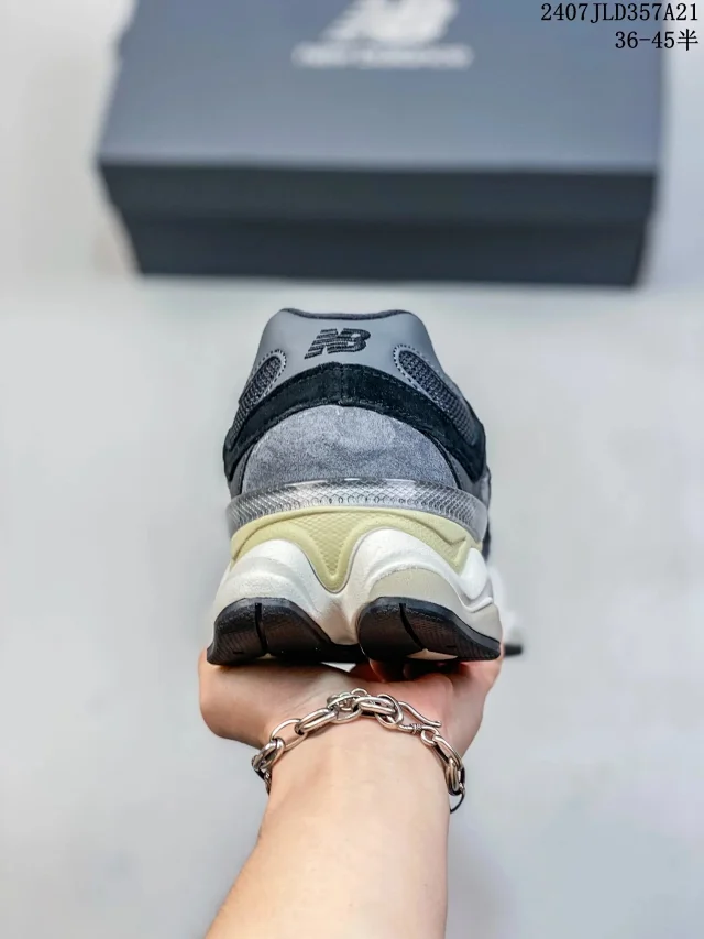 New Balance Sneakers 9060 product detail image 9