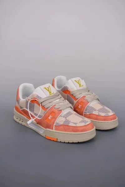 Louis Vuitton Trainer Low Orange Damier Sneakers - 1