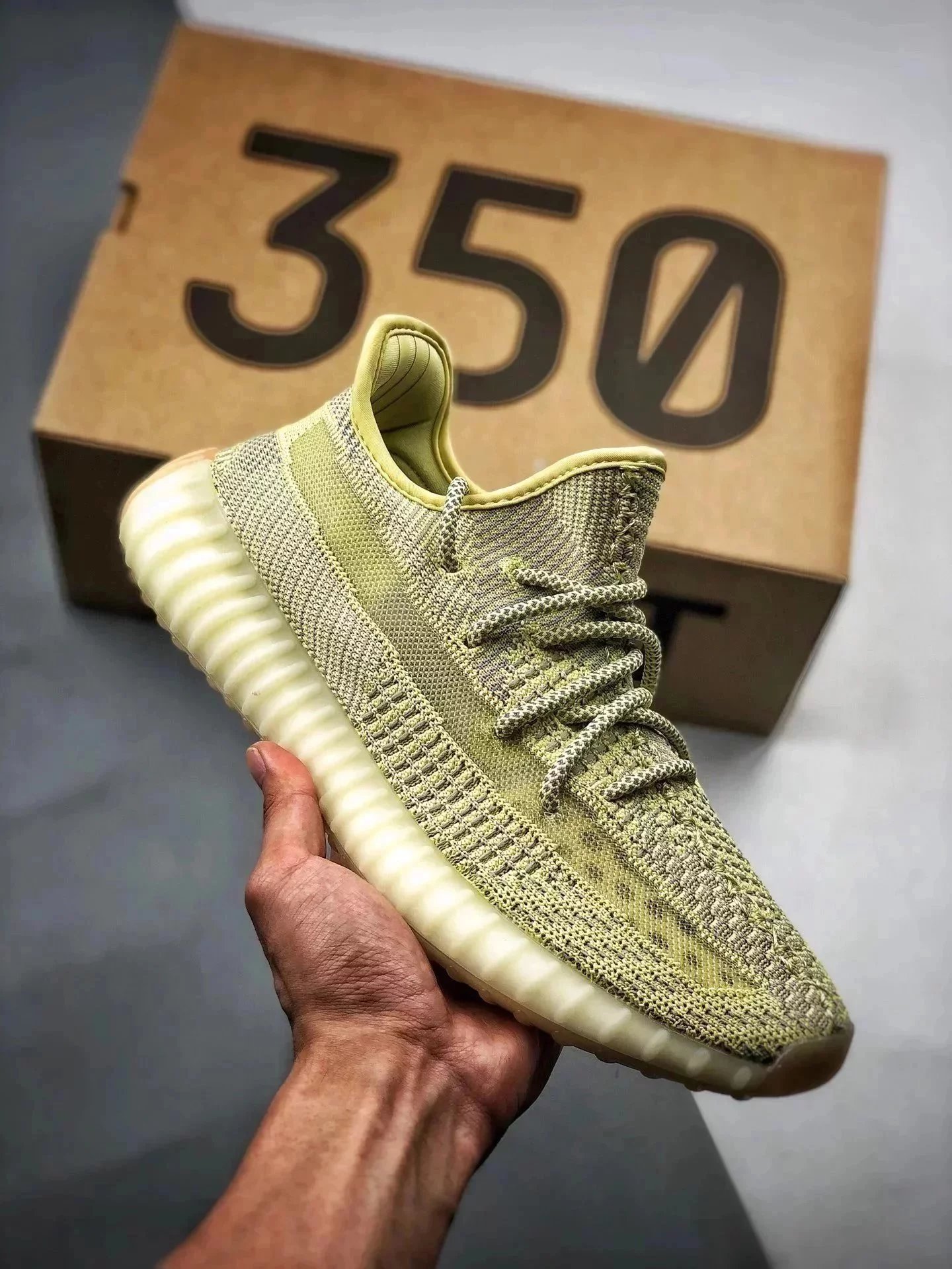 Dirty Yellow Angel