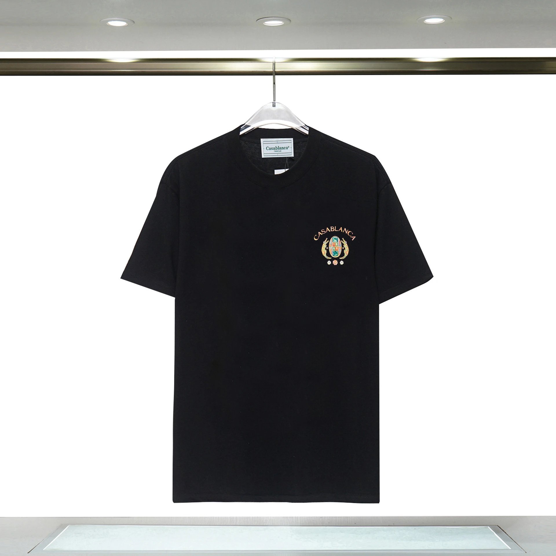 Casa Looking at the Beauty of the World Graphic T-Shirt Black - 38