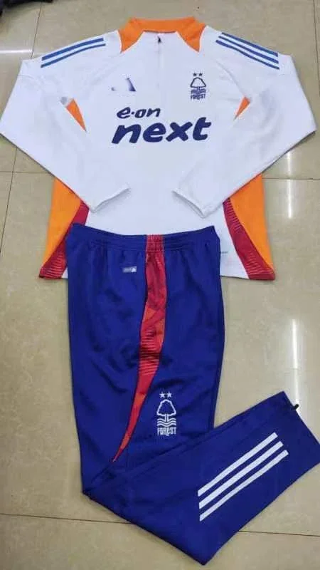 FC Barcelona Tracksuits Quarter-Zip Training Tracksuit product detail image 12
