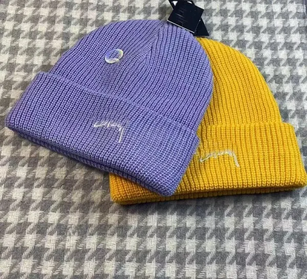 Maison Margiela Tabi Beanie White Hat - 5