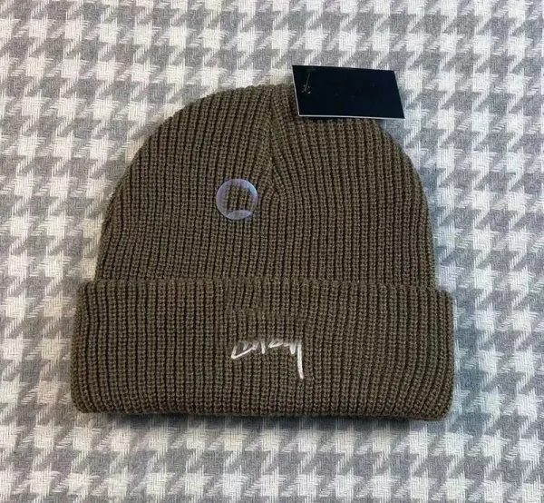 Stüssy Stock Lock Beanie Olive Green - 1