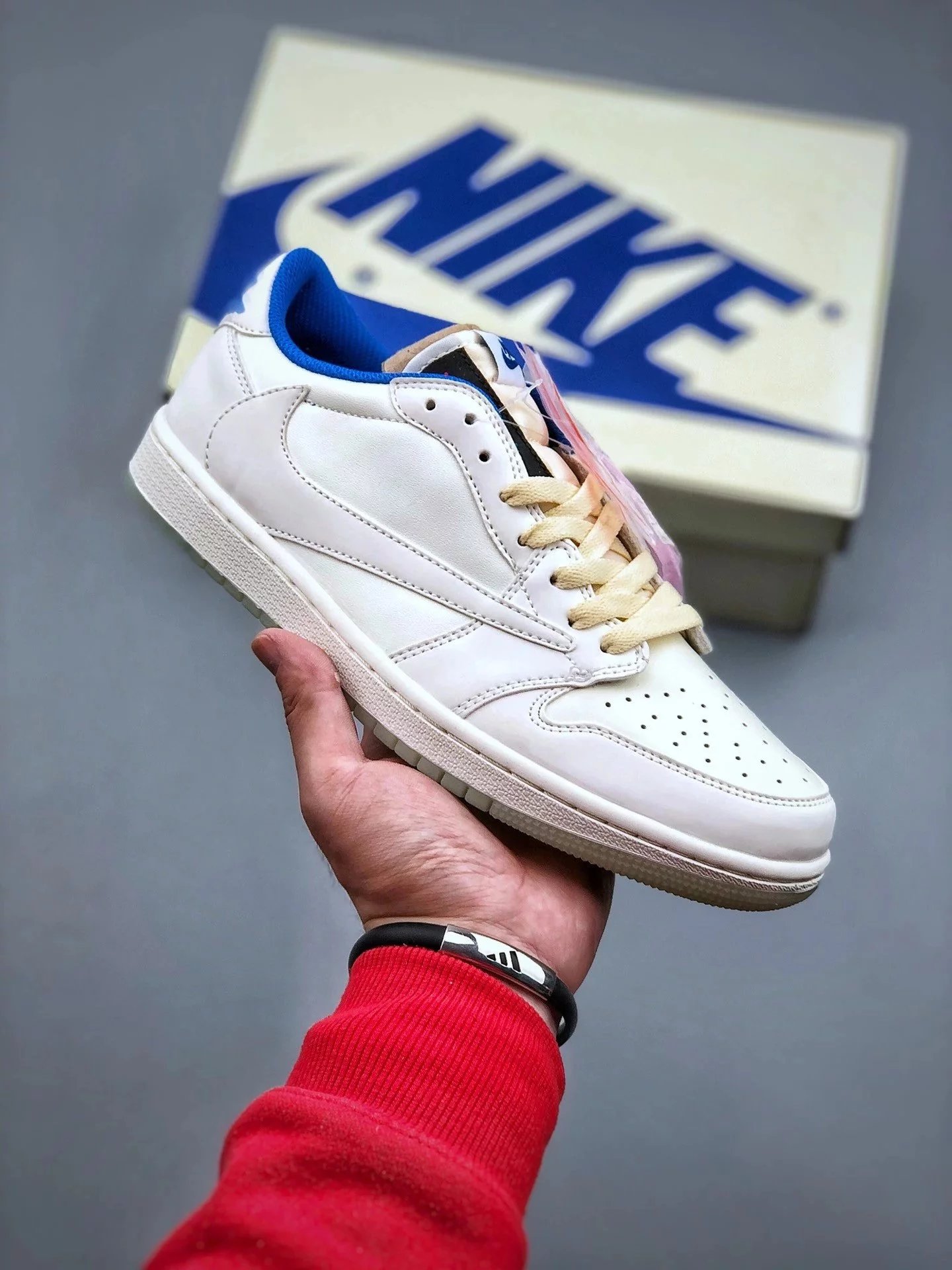 Air Jordan 1 Low Travis Scott