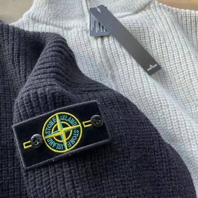 Stone Island Knitwear Ribbed crewneck knit sweater with compass sleeve badge product detail image 19