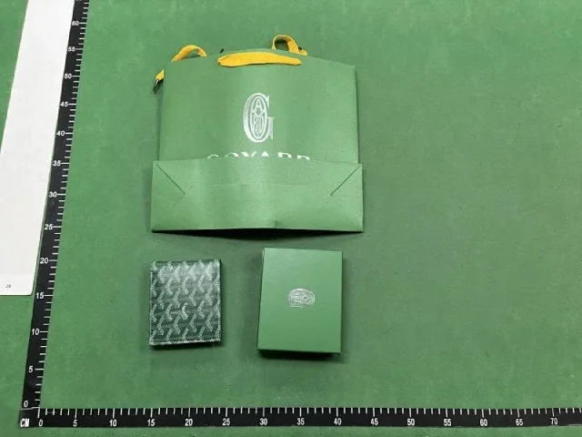 Goyard Wallets & Card Holders Goyardine Passport Holder product detail image 4