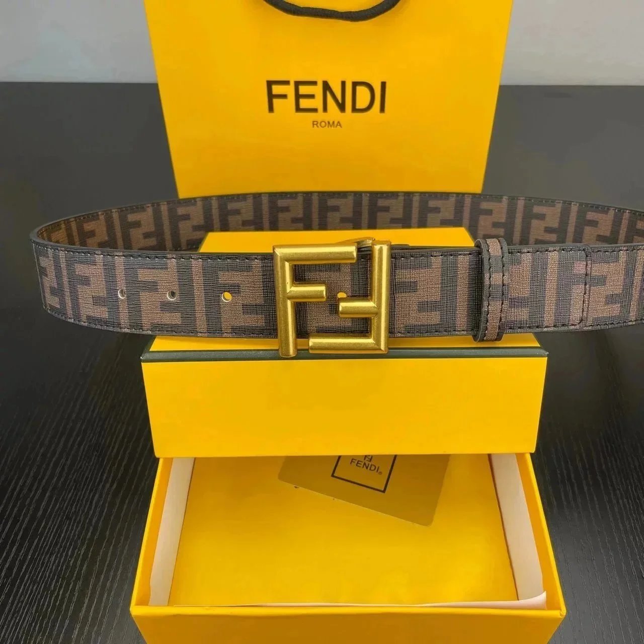 Gucci x Disney GG Marmont Belt Beige Multicolor Canvas Belt - 10
