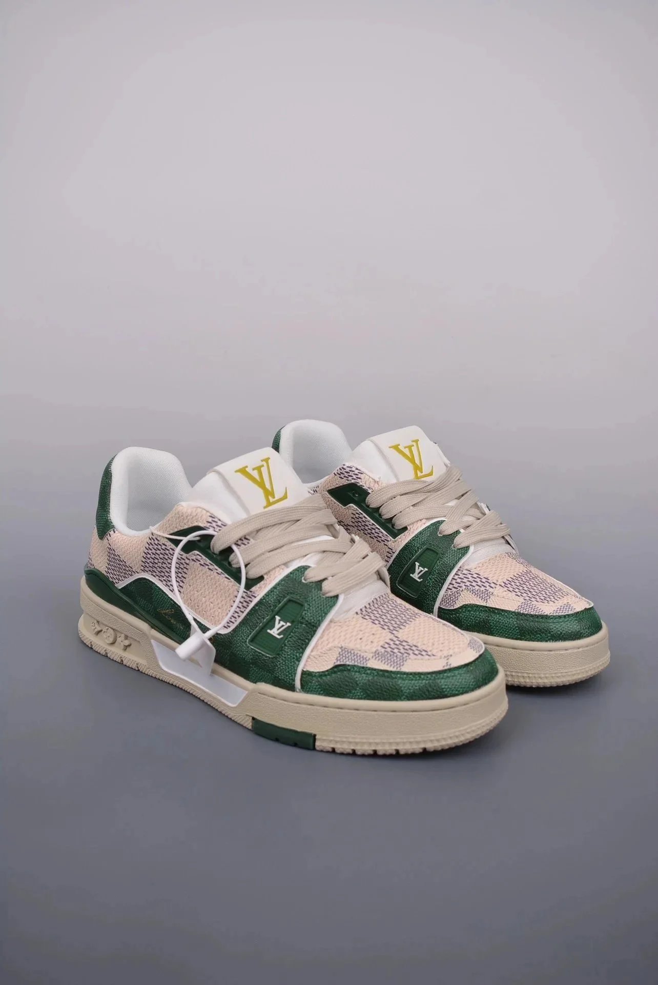 LV Louis Vuitton Trainer Shoes Sneakers