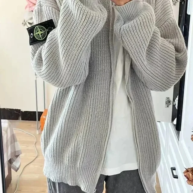 Stone Island Knitwear Ribbed crewneck knit sweater with compass sleeve badge product detail image 7