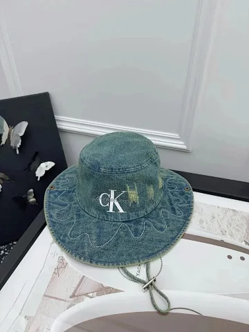 Calvin Klein Calvin Klein Cap