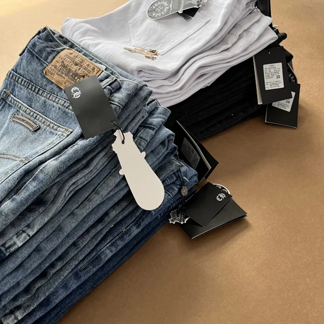 Chrome Hearts Jeans Cross Patch Raw-Hem product detail image 3