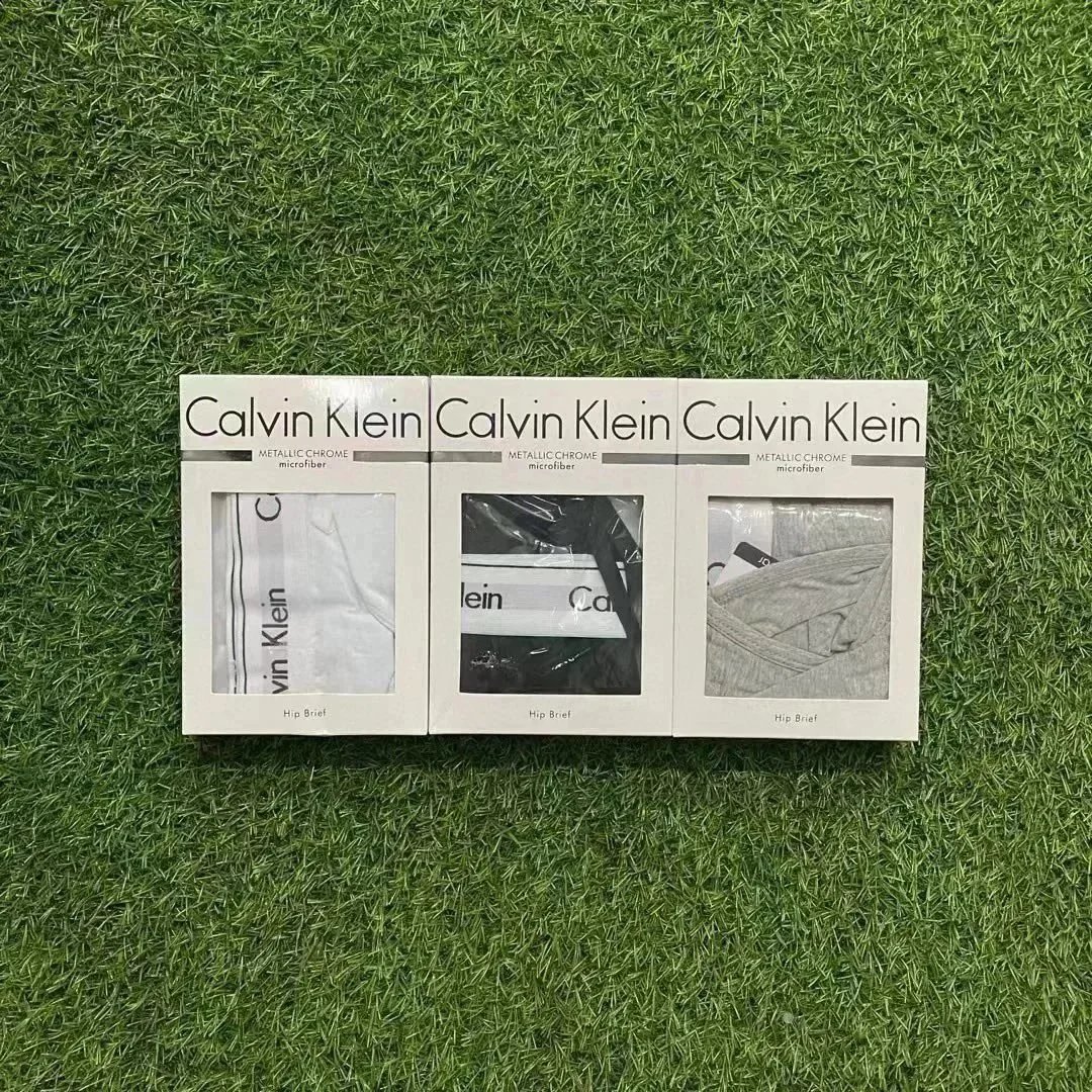 Calvin Klein Bralette and Thong Underwear Set - 3/8
