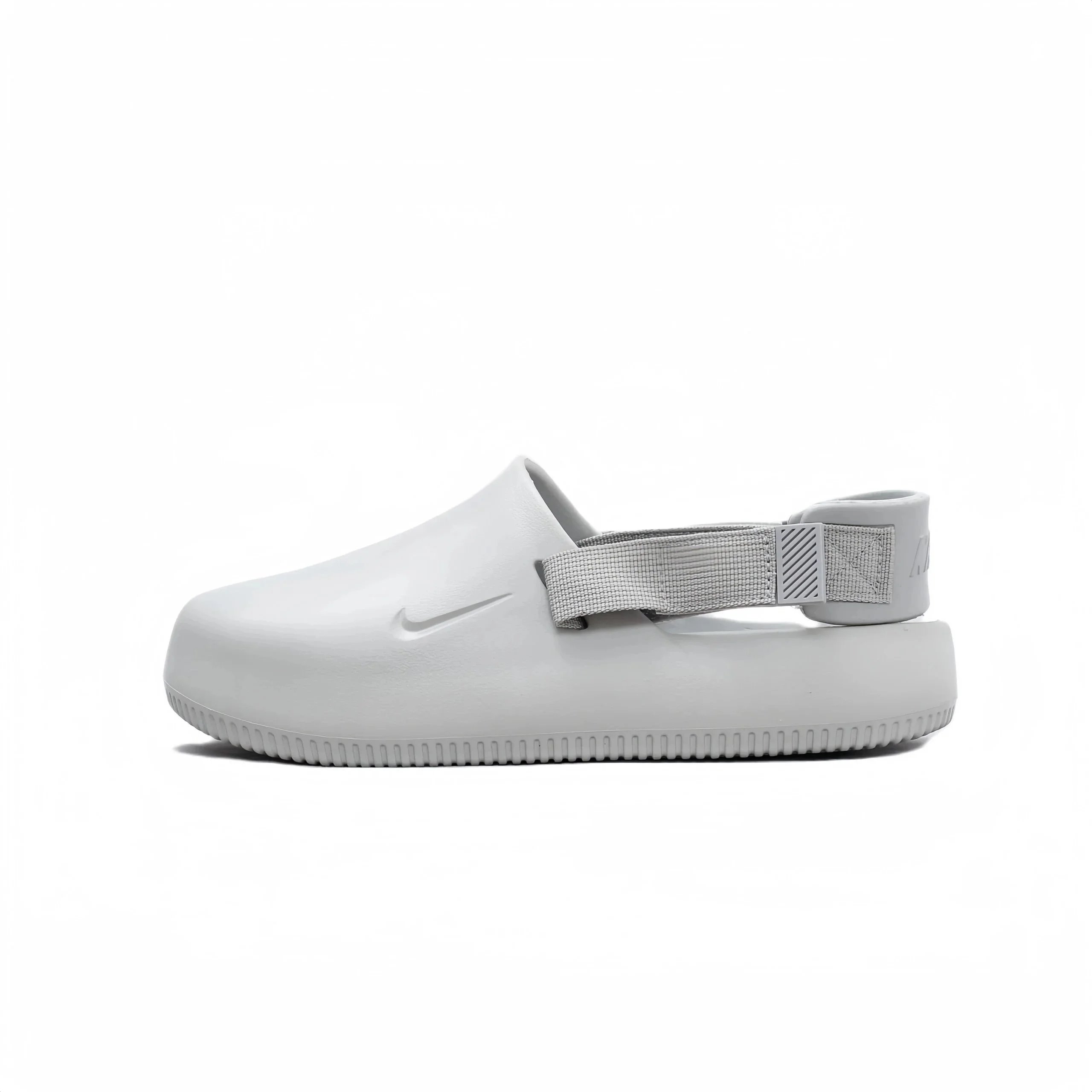 Nike ISPA Link Axis White Clog Sandals - 5
